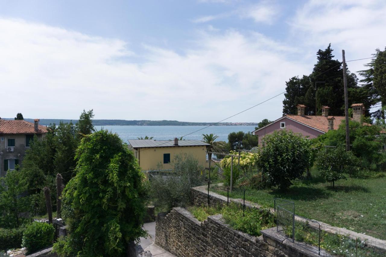 Apartmaji Fizine Portorož Exterior foto