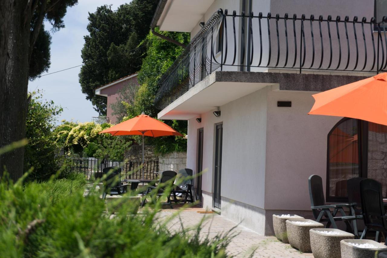 Apartmaji Fizine Portorož Exterior foto